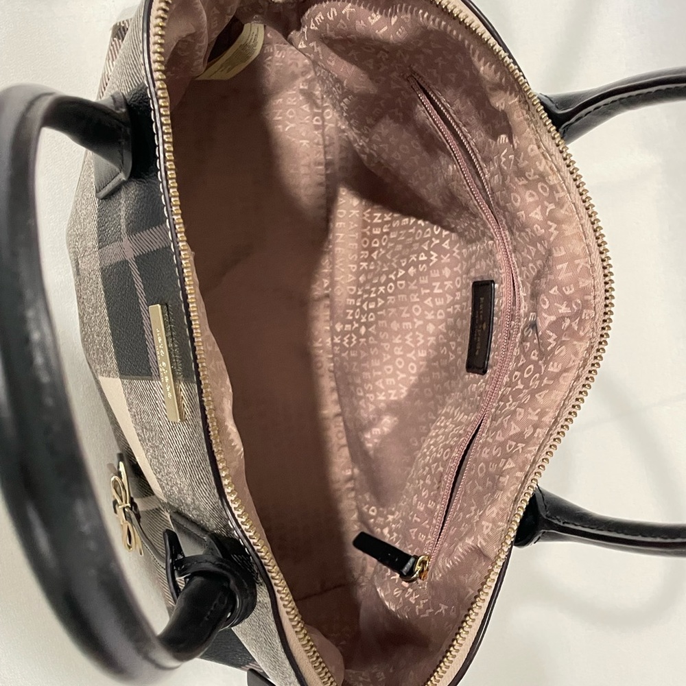 Handbag - Picture 4 of 5